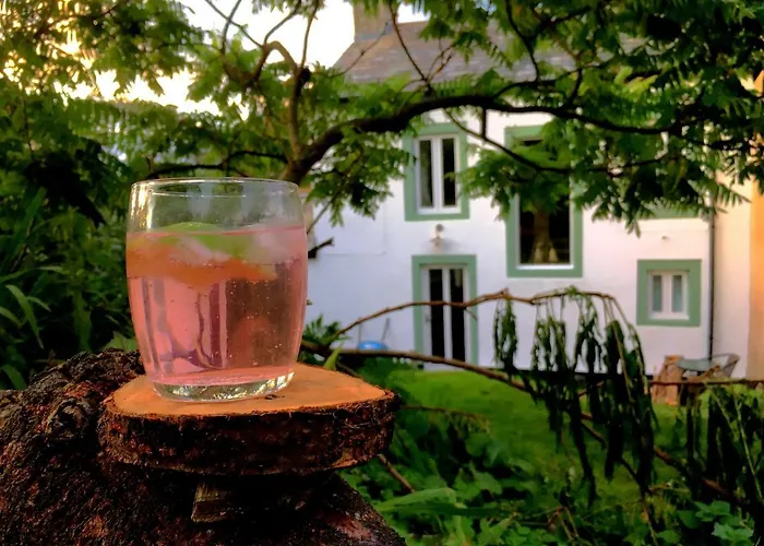 بيت للعطل Romantic Quirky With Private Garden And Parking *