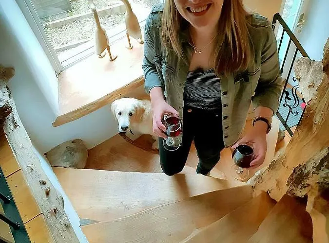 Romantic Quirky With Private Garden And Parking Beckermet