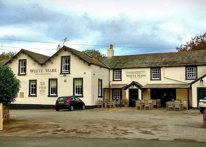 Romantic Quirky With Private Garden And Parking بيت للعطل *