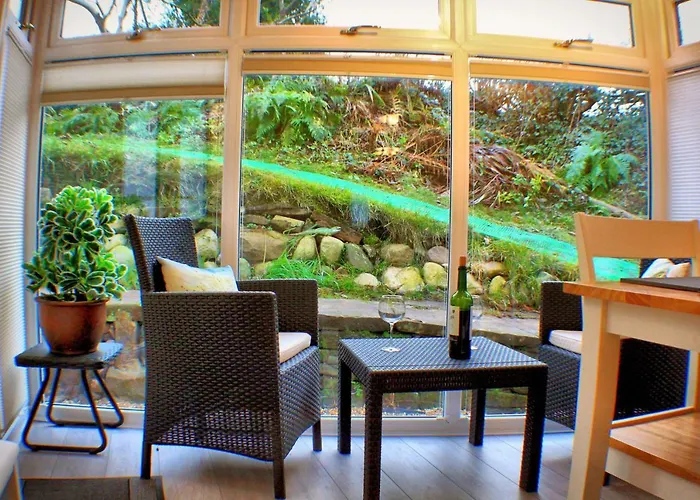 بيت للعطل Romantic Quirky With Private Garden And Parking